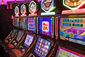 Step-by-step Vegas Slots withdrawal guide shown on a smartphone screen